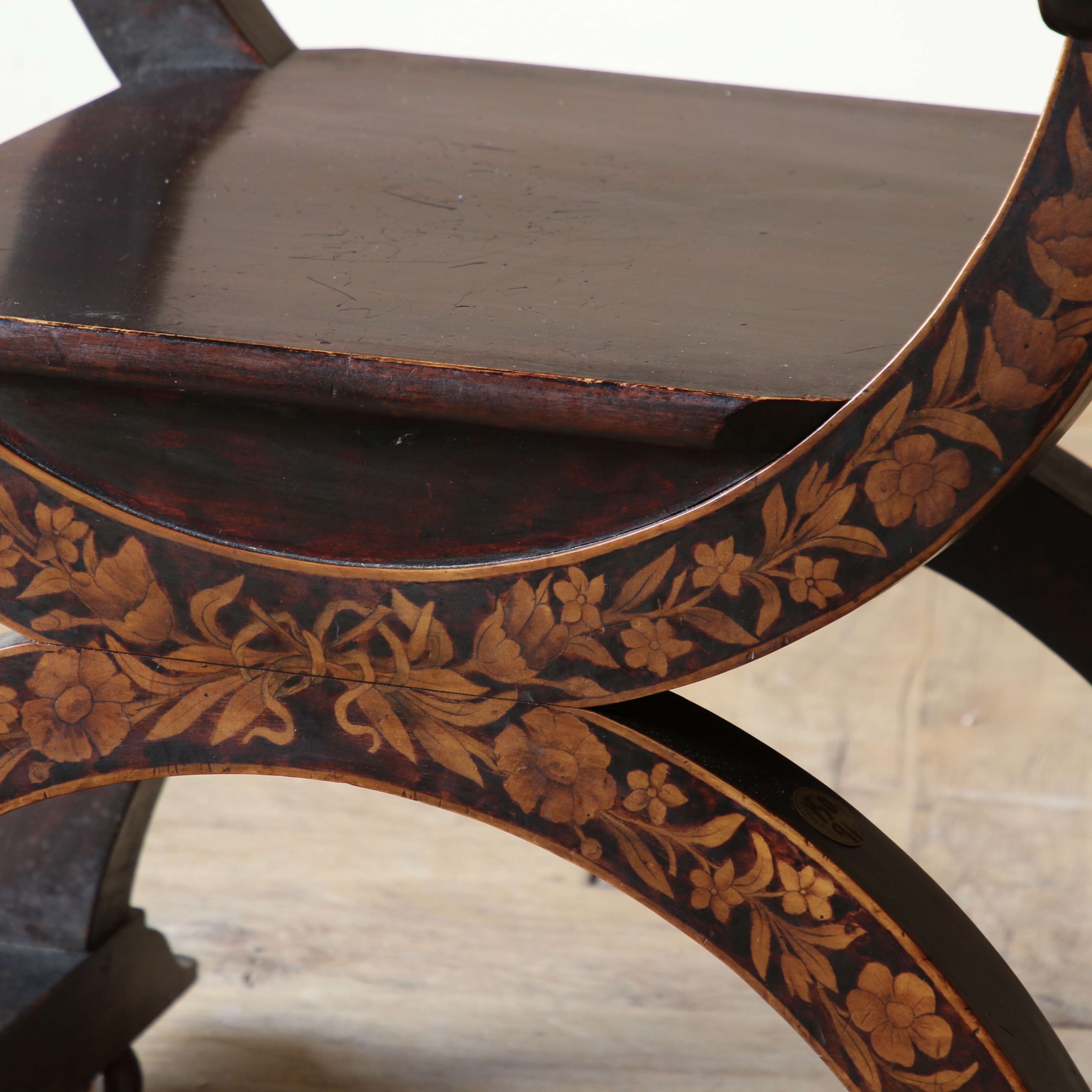 French Savonarola or X-Chair